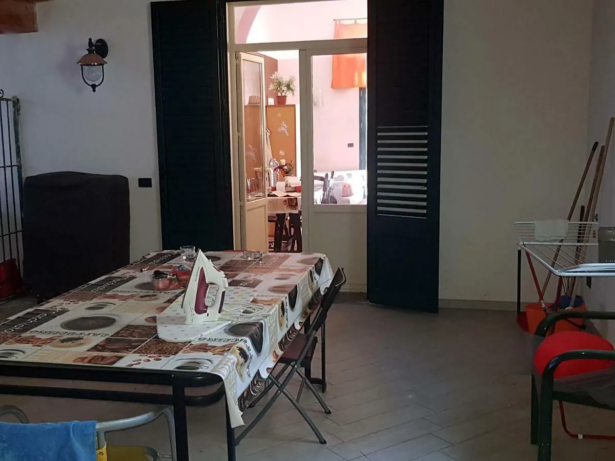 Ferienwohnung Casa Rotre In The Historic Center Of Palermo