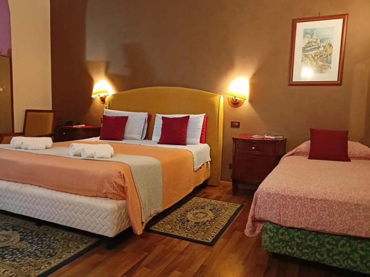 Casa Rotre In The Historic Center Of Palermo Apartment